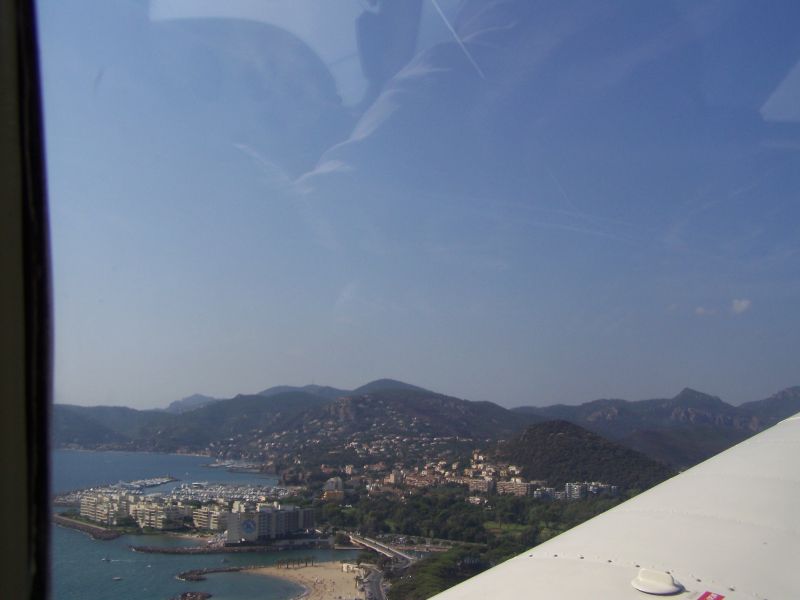 gal/Vacances/La_Cote_d_Azur_Vue_du_Ciel/Grasse2007 061.jpg
